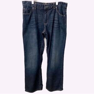 Timberland, Relaxed Straight Leg Light Whiskering Dark Blue Denim Jeans